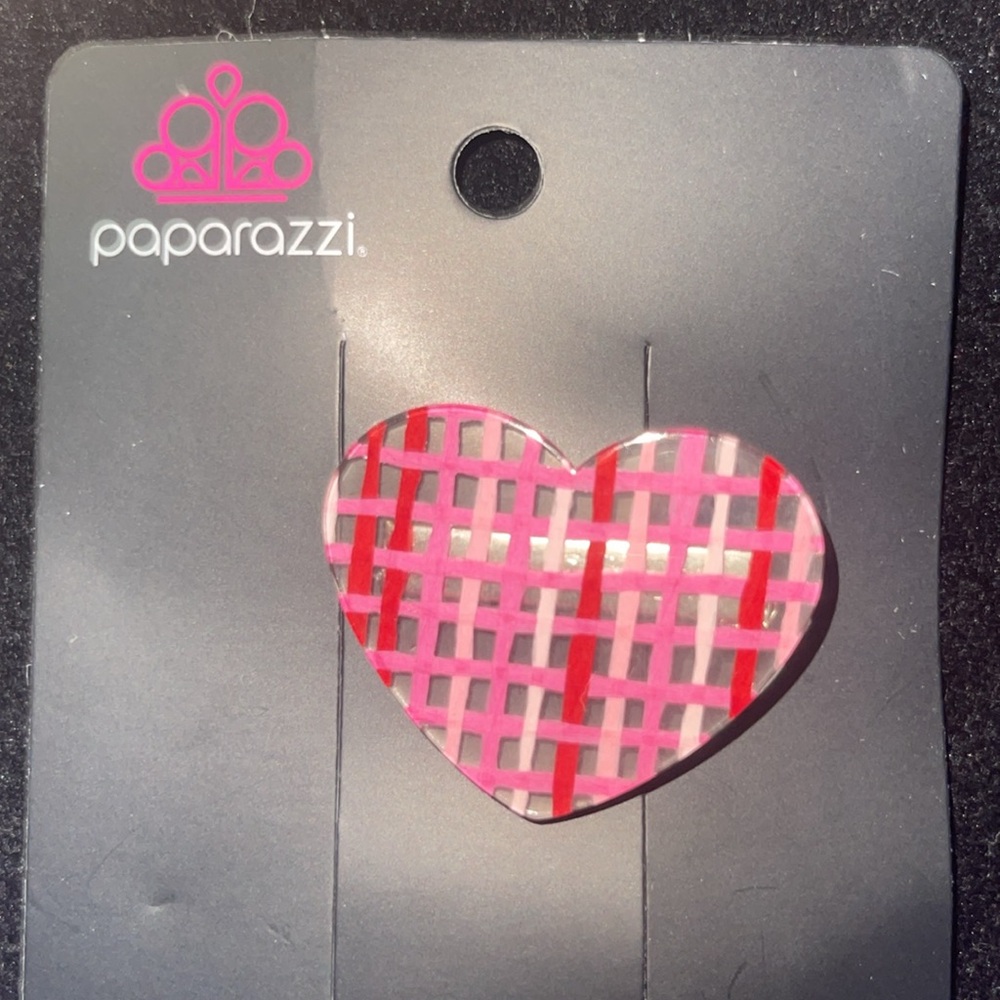 NWT 2 Set Pink Lattice Heart Hair Clips(Last One)